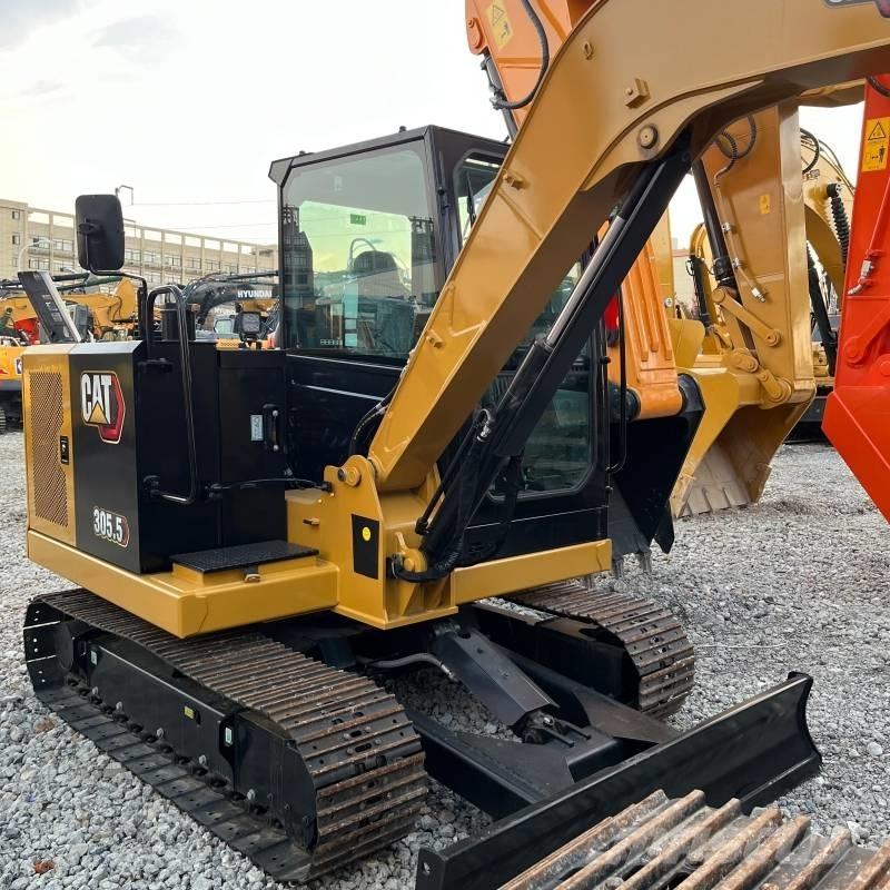 CAT 305.5 Excavatoare pe șenile
