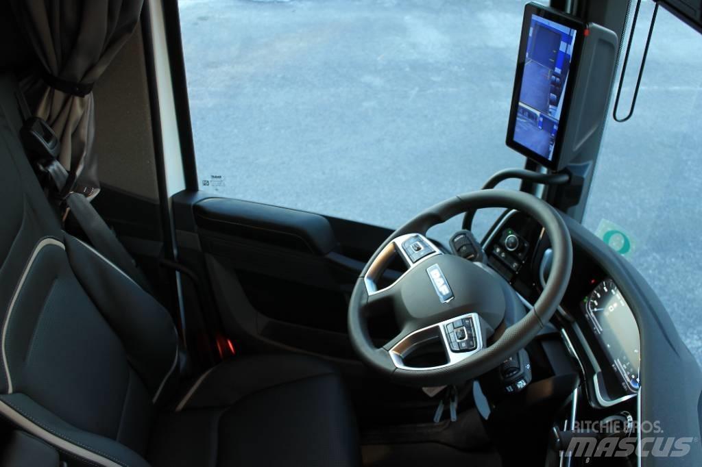 DAF XF530 FAK ADR Camion cabina sasiu