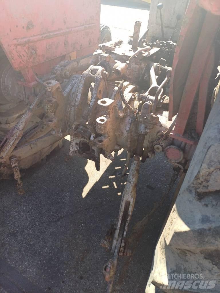 Massey Ferguson 168 Tractoare
