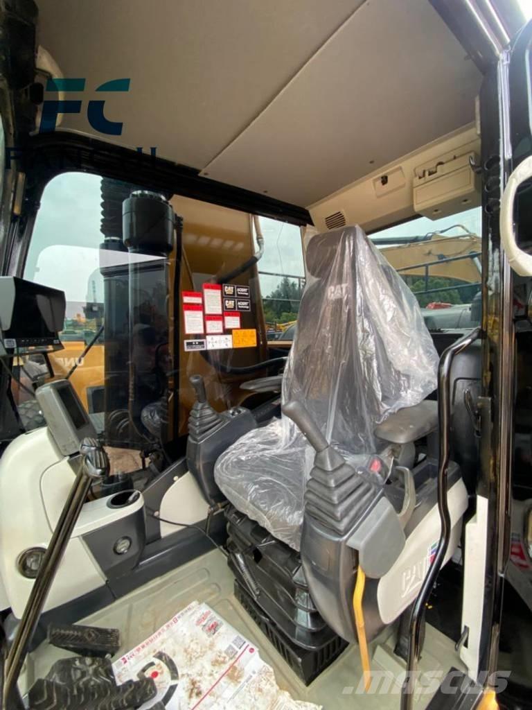 CAT 325D Excavatoare pe șenile
