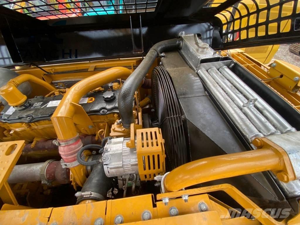 CAT 325D Excavatoare pe șenile
