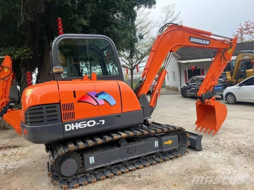 Doosan DH 60-7 Mini excavatoare < 7t