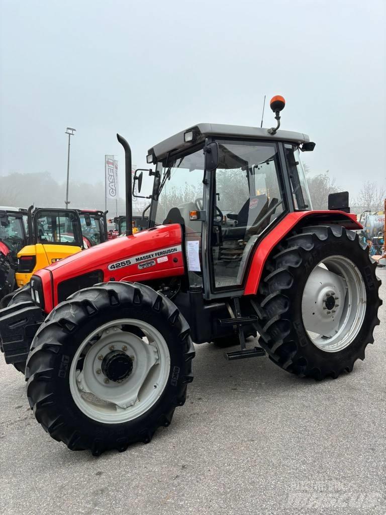 Massey Ferguson 4255 Tractoare