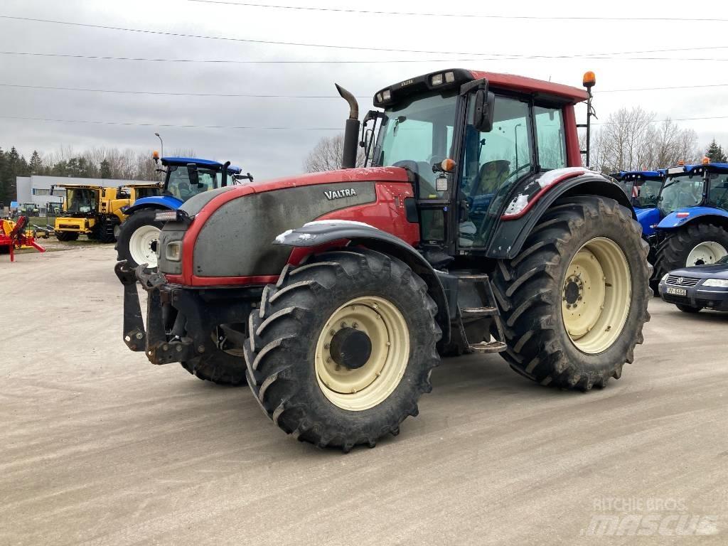 Valtra T 191 Tractoare