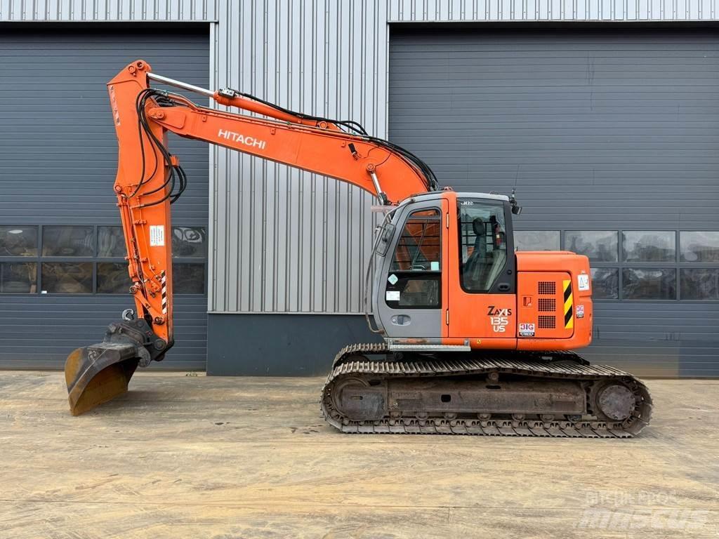 Hitachi ZX135US Excavatoare speciale