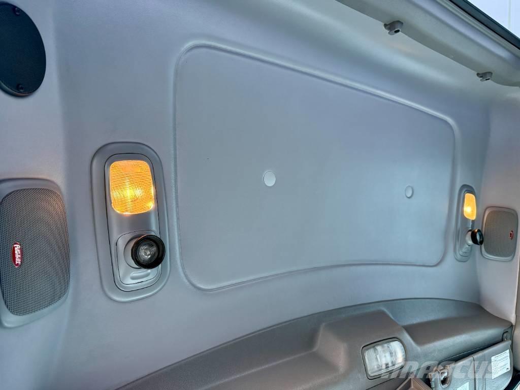 Peterbilt 389 Autotractoare