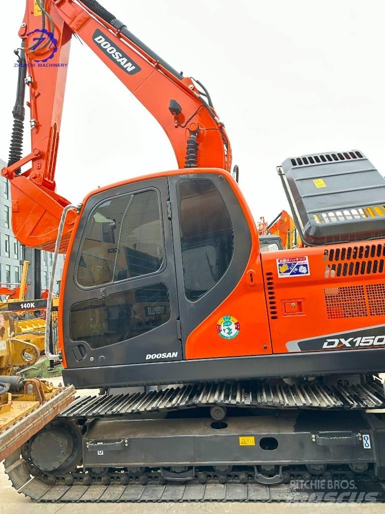 Doosan DX 150 Excavatoare 7t - 12t