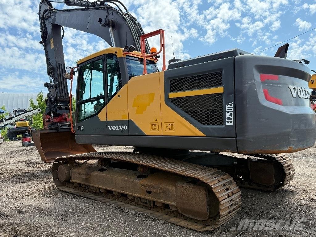 Volvo EC 250 E Excavatoare pe șenile

