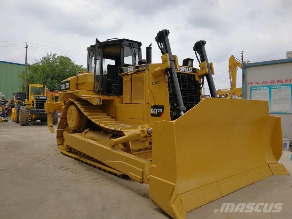 CAT D 7 R Buldozere pe senile