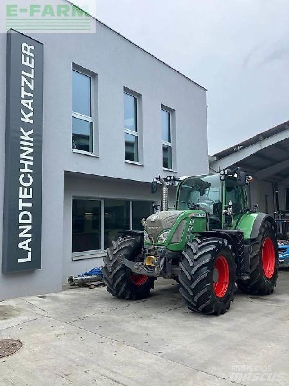 Fendt 724 vario Tractoare