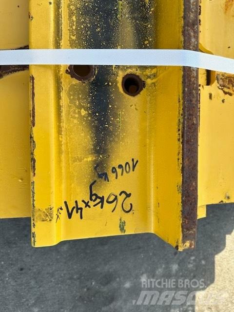 Komatsu d 85 plate Lanturi, senile si sasiu