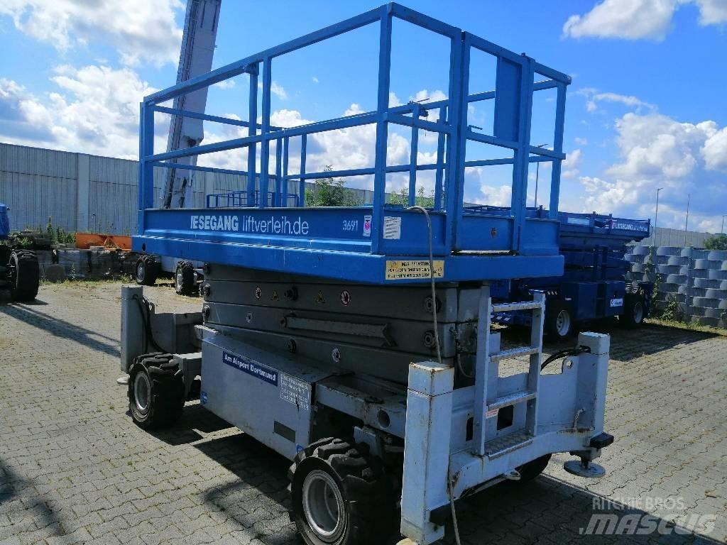 Liftlux SL 108 D 4x4 Platforme foarfeca