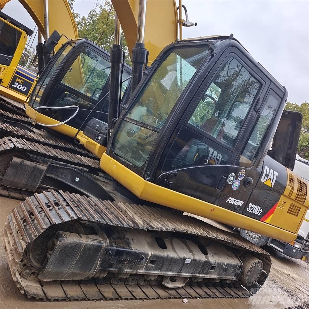 CAT 320 D Excavatoare pe șenile
