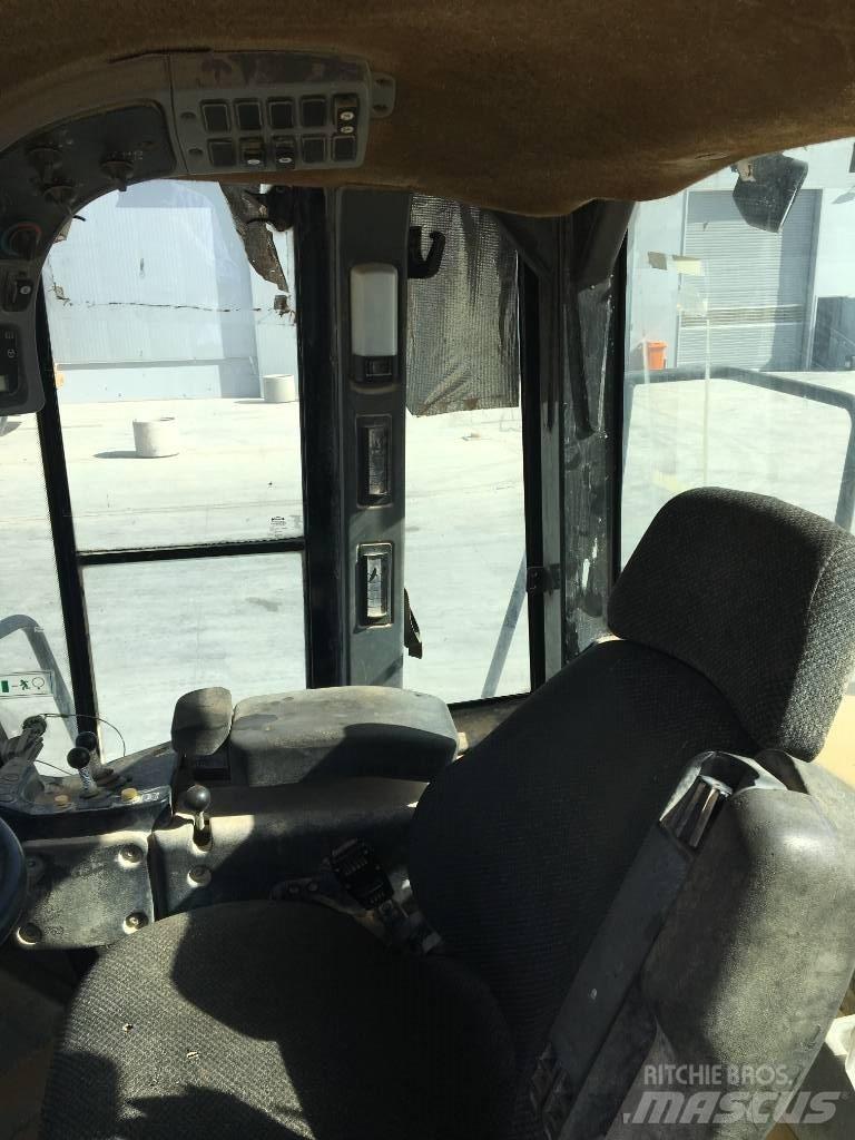 CAT 950H Incarcator pe pneuri