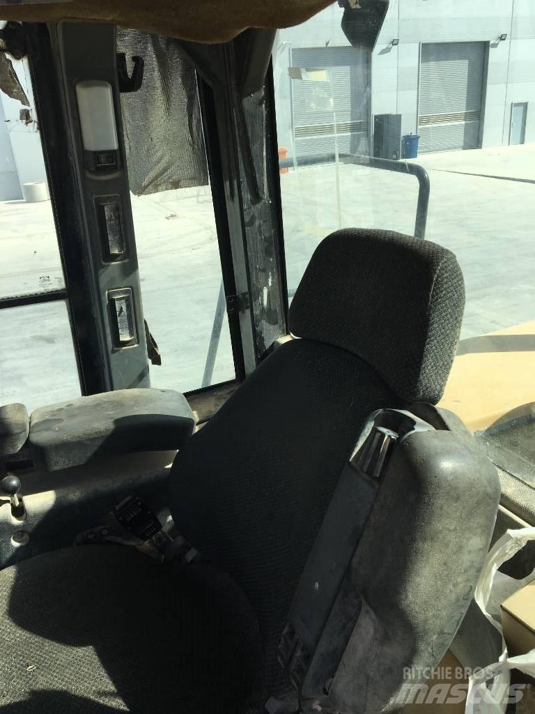 CAT 950H Incarcator pe pneuri