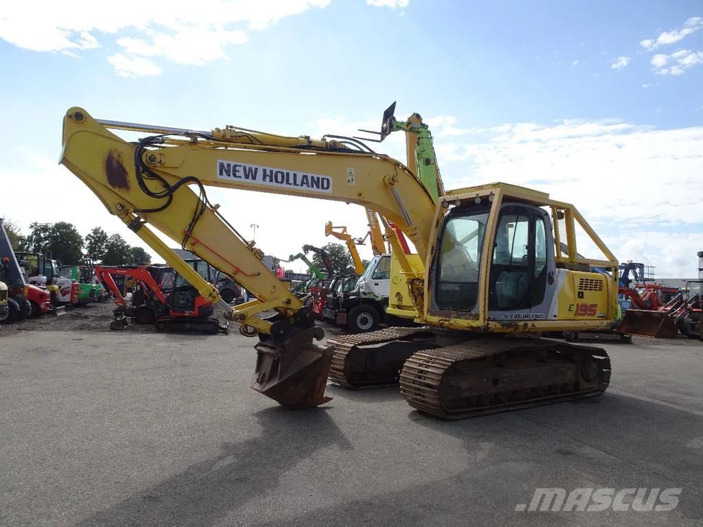 New Holland E195 Excavatoare pe șenile
