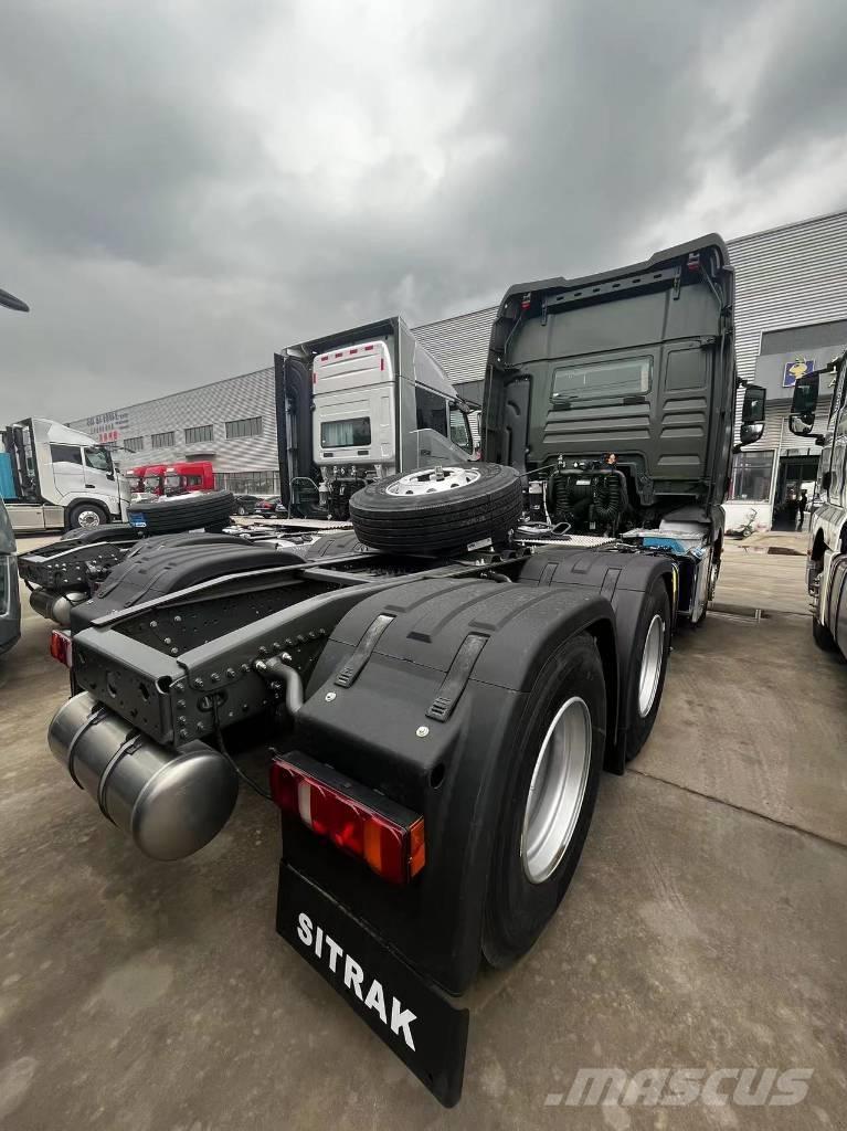 Sinotruk C9H Autotractoare