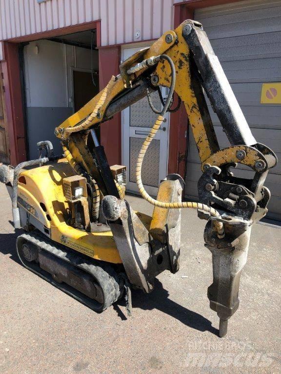 Brokk 90 Excavatoare de demolare