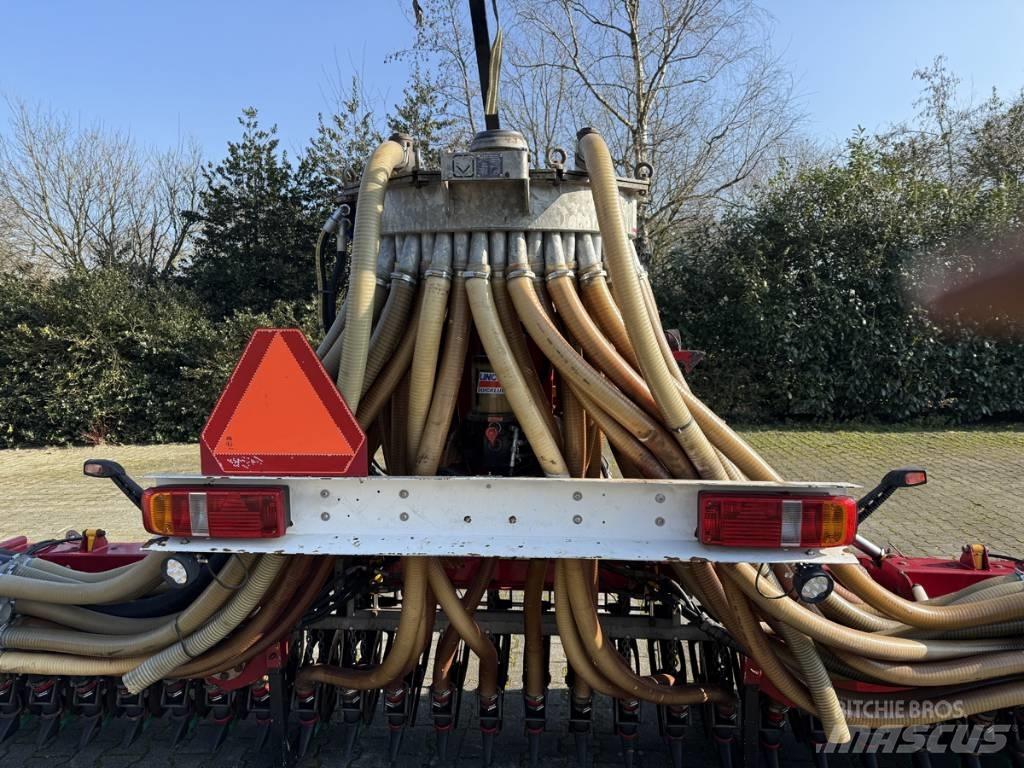 Vredo ZB3-8750 Distribuitoare de ingrasamant