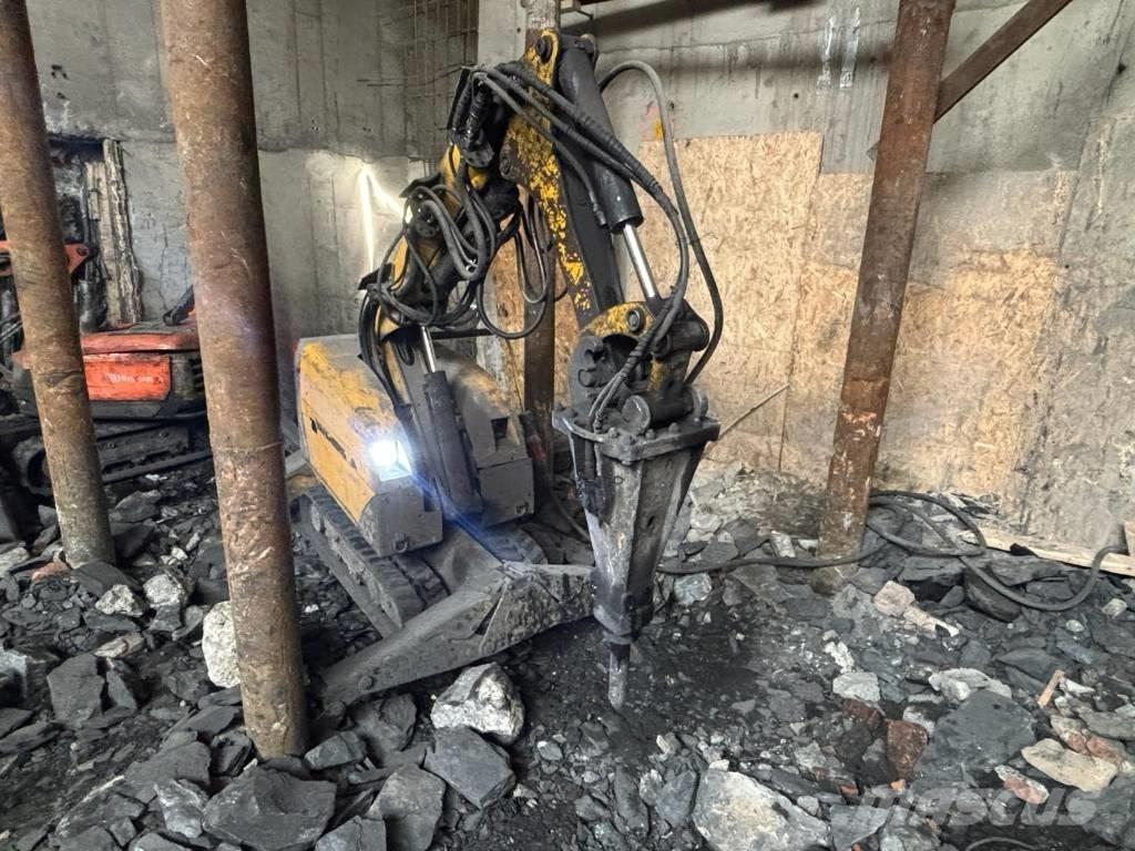 Brokk 180 Excavatoare de demolare