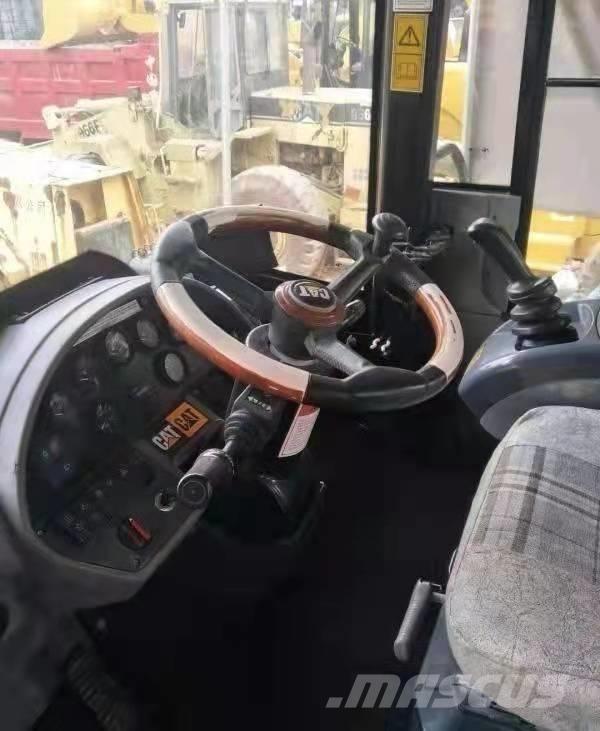 CAT 966 H Incarcator pe pneuri