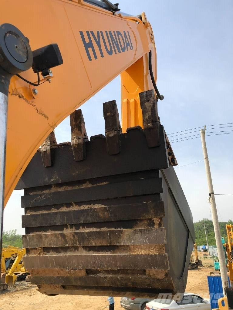 Hyundai 275VS Excavatoare pe șenile
