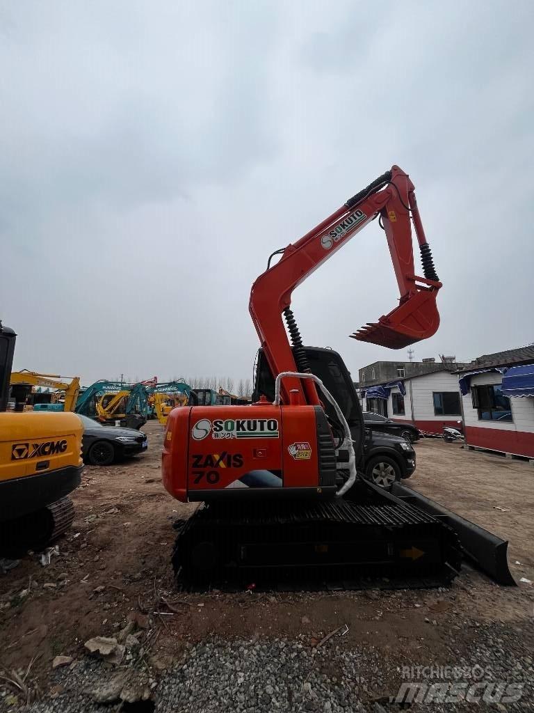 Hitachi ZX 70 Excavatoare 7t - 12t