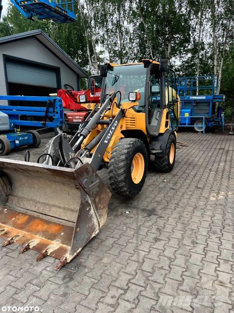 Volvo L 25 F Incarcator pe pneuri