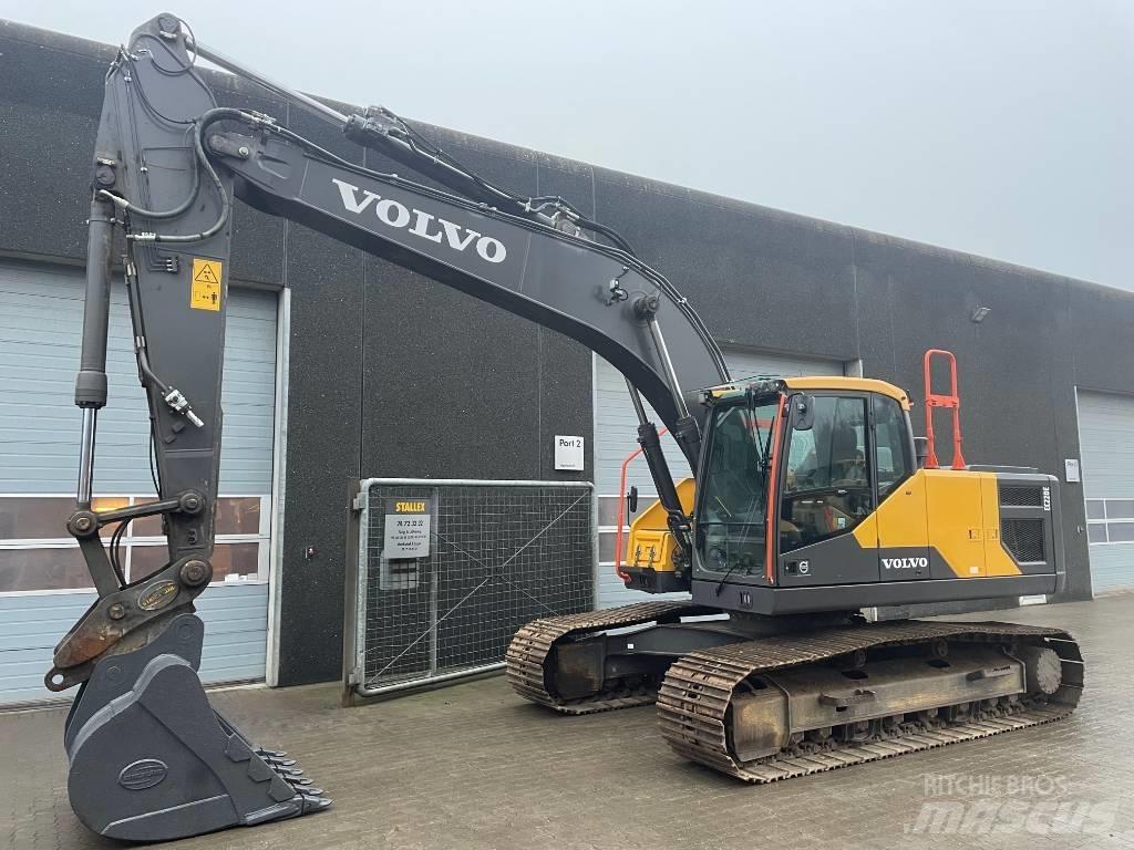 Volvo EC220E Excavatoare pe șenile
