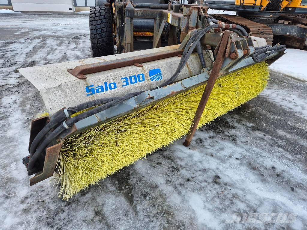 Salo 300 Avoharja Perii