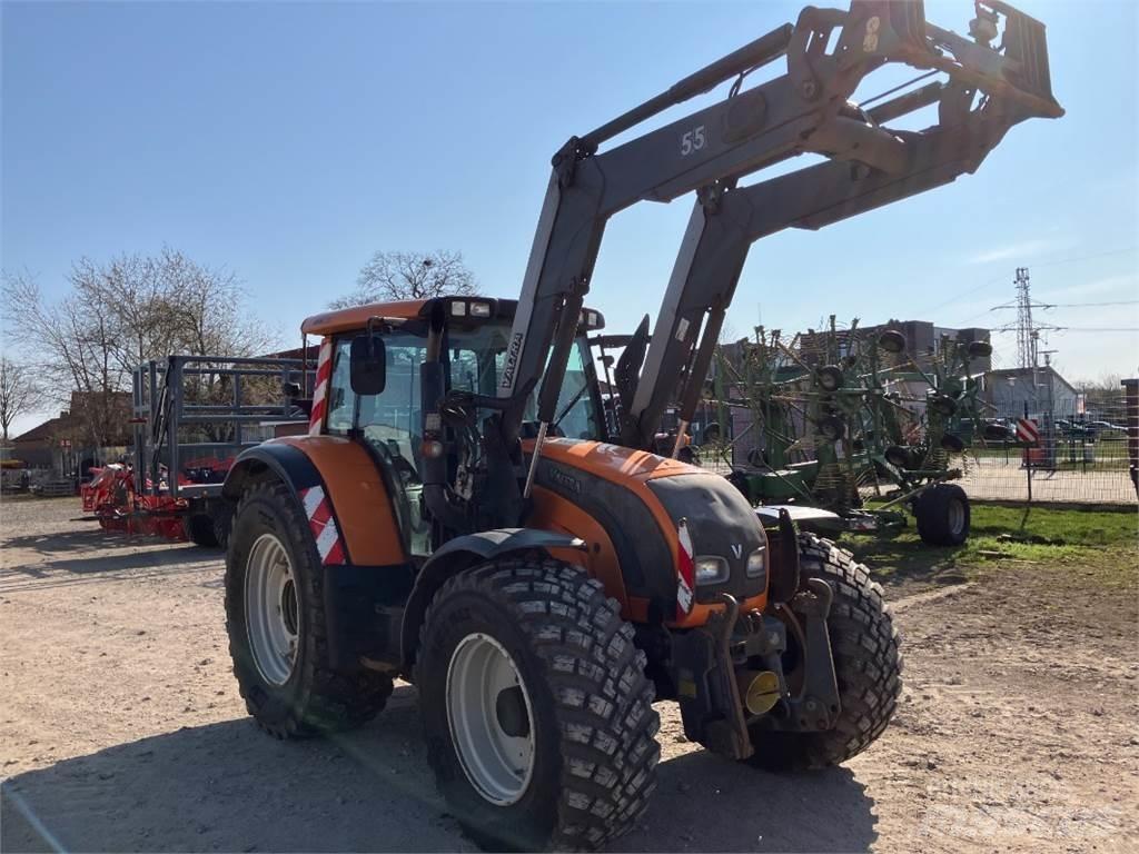 Valtra N122 Direct Tractoare