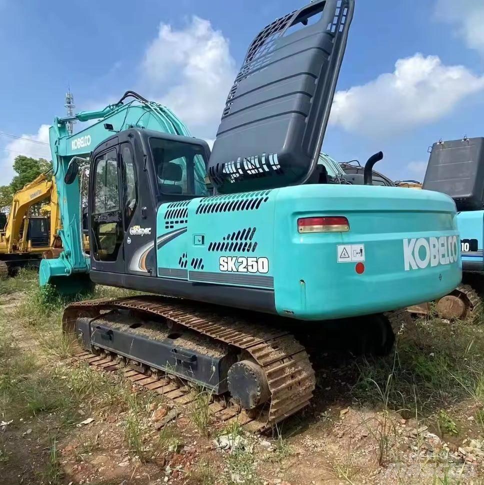 Kobelco SK 250 Excavatoare pe șenile
