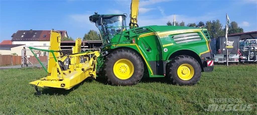 John Deere 8600i Forajere cu autopropulsare