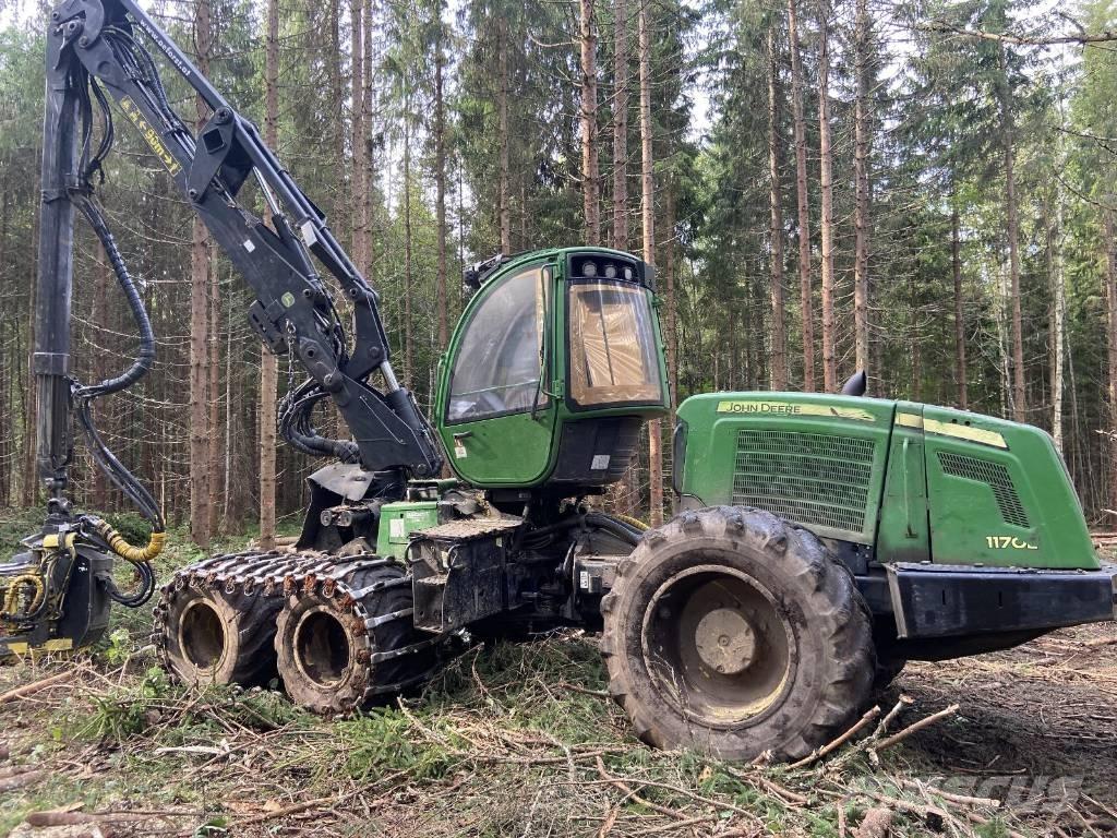John Deere 1170 E Combine forestiere