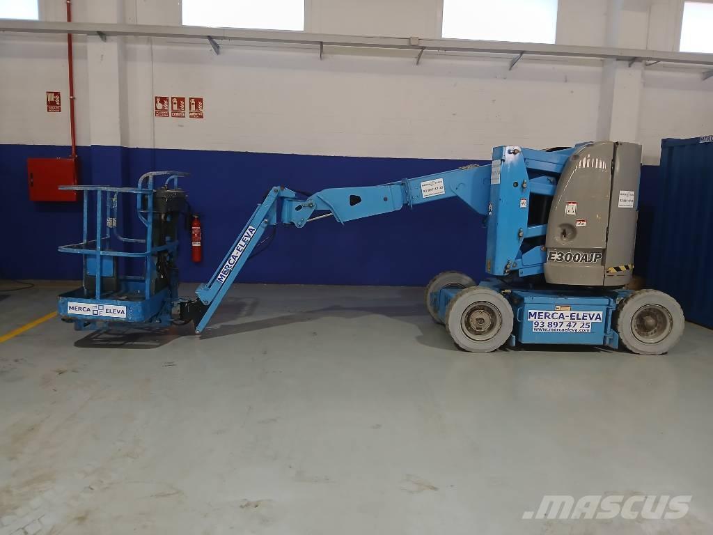 JLG E 300 AJP Nacele cu brat articulat