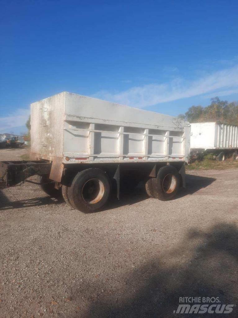 Smith Pup Trailer Remorci basculante
