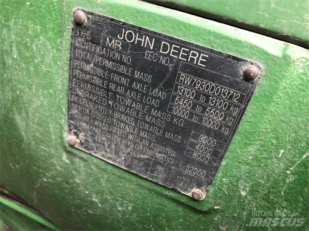 John Deere 7930 Tractoare