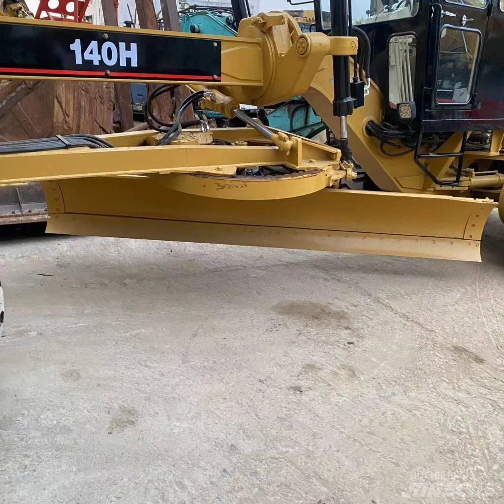 CAT 140 H Gredere