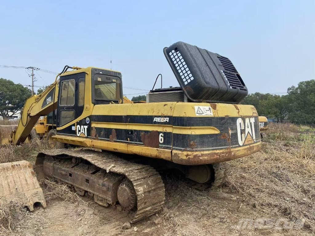 CAT 330 B L Excavatoare pe șenile
