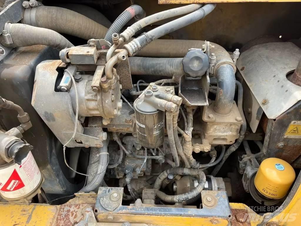 Komatsu PC70-8加长臂 Excavatoare pe șenile
