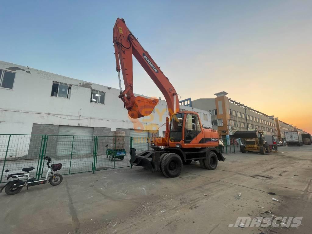 Doosan DH210W-7 Excavatoare cu roti