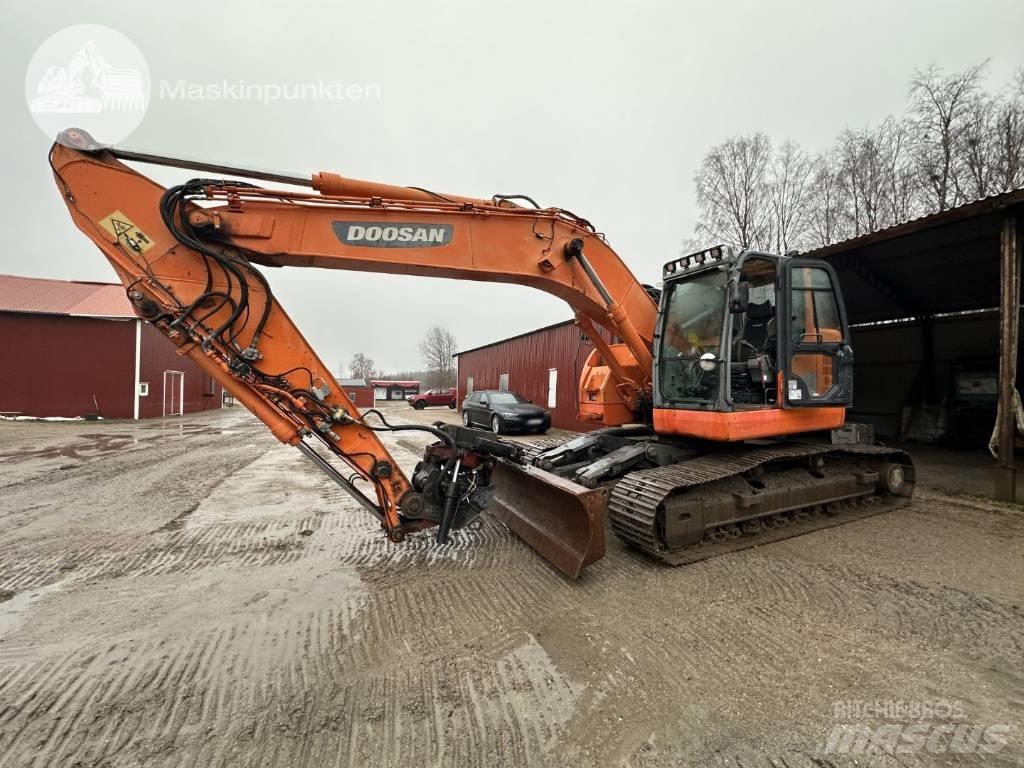 Doosan DX 235 LCR Excavatoare pe șenile
