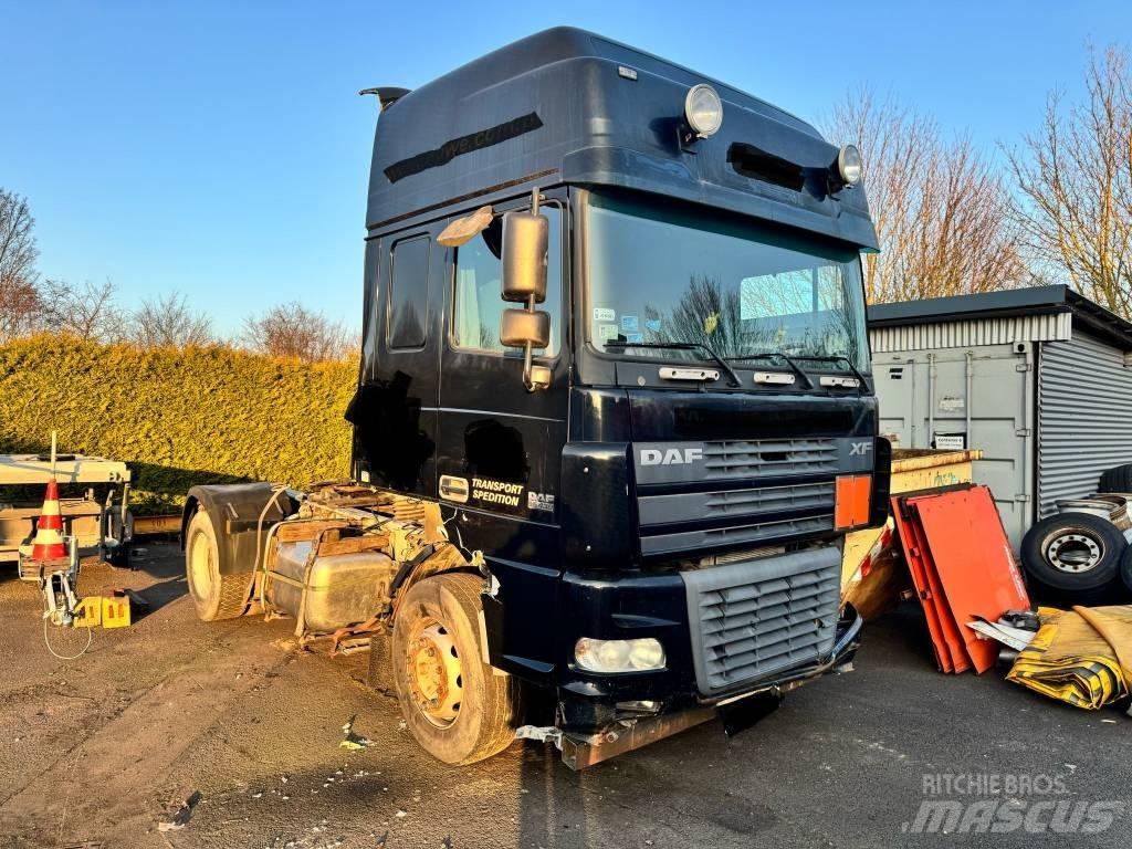 DAF XF 95.430 Autotractoare