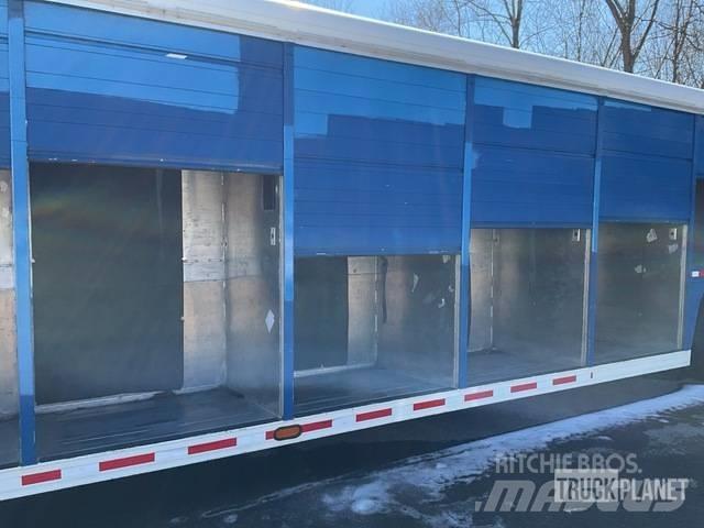Mickey 16 Bay Remorci transport bauturi