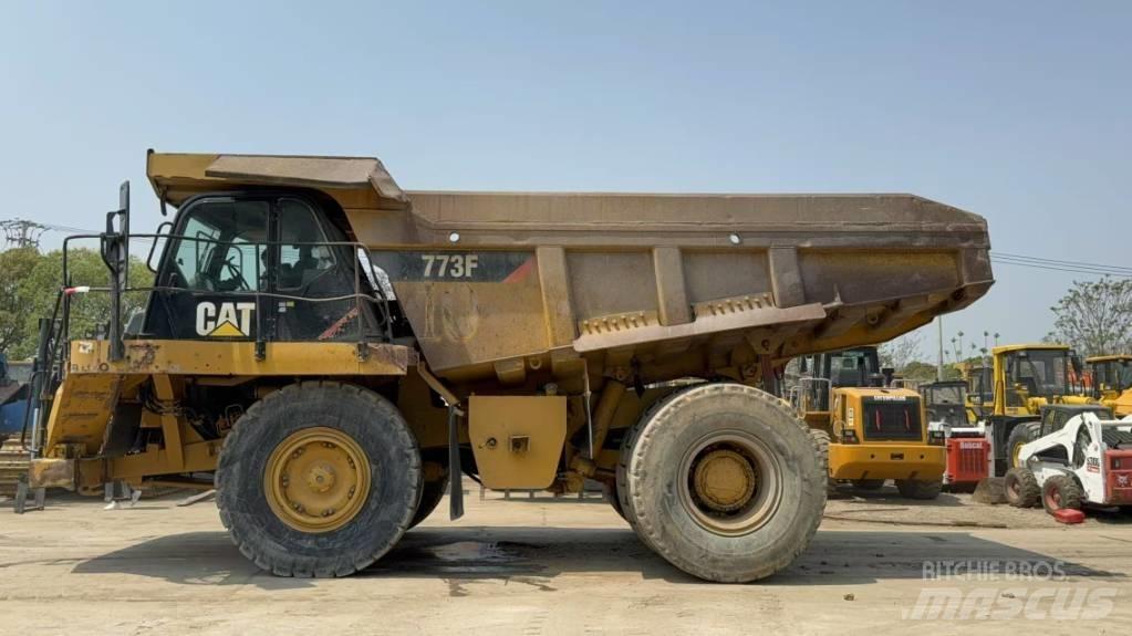 CAT 773 F Camioane cu basculante rigide