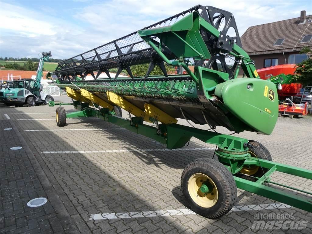 John Deere 635R Capete pentru culegatoare