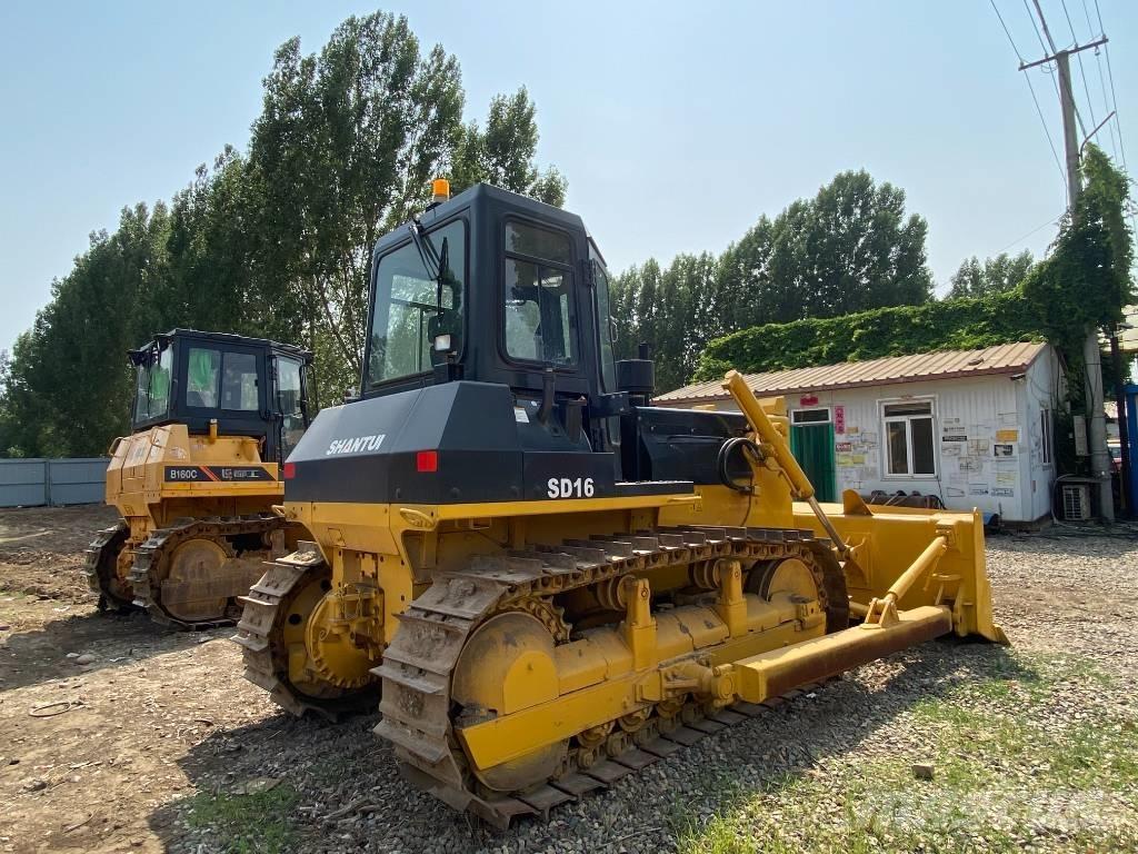 Shantui SD 16 Buldozere pe senile