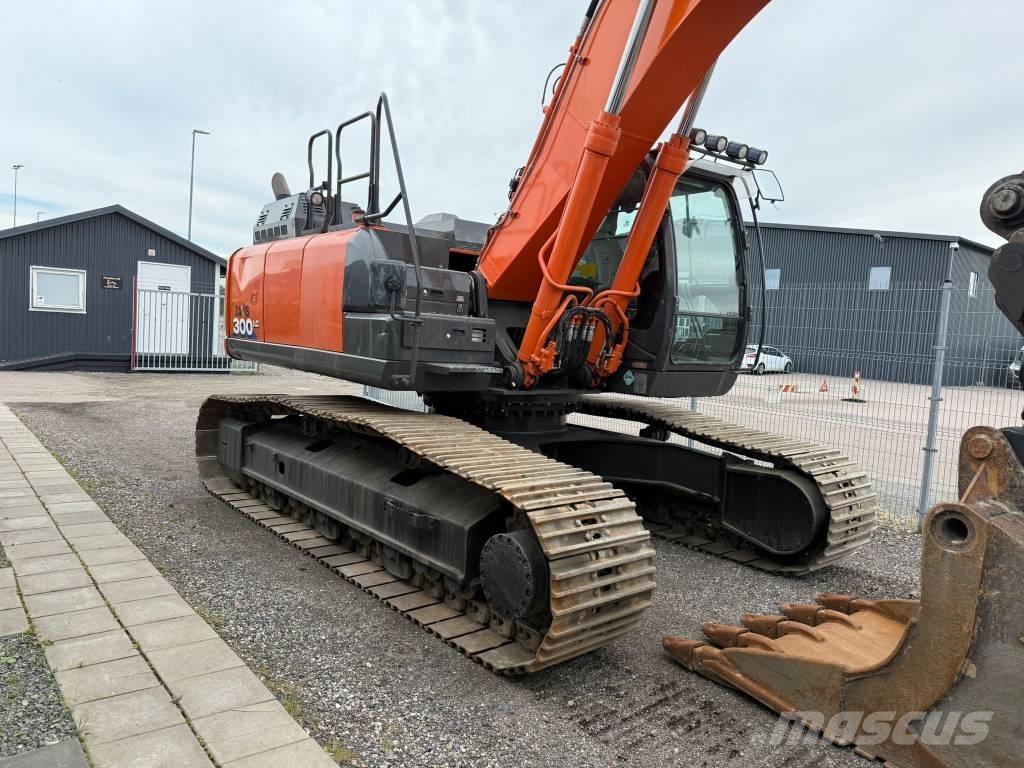 Hitachi ZX 300 LC-6 Excavatoare pe șenile
