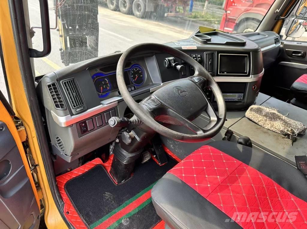 Sany STC1000T Macara pentru orice teren