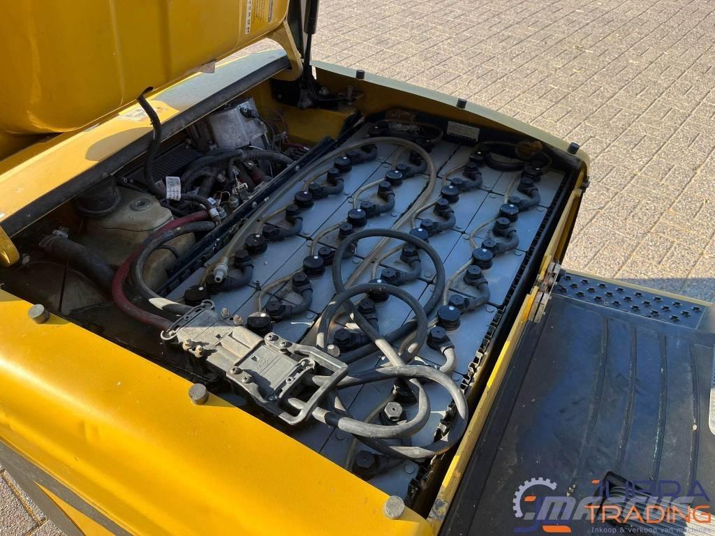 Yale ERP16VT Stivuitor electric